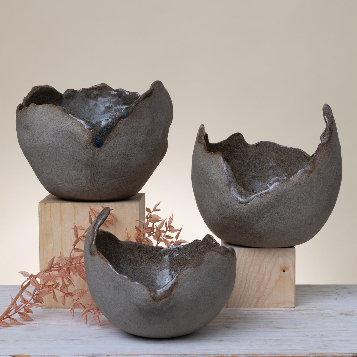 Vaso Scultura in Gres Artigianale – Grigio e Blu - AUTHENTICO CERAMICS