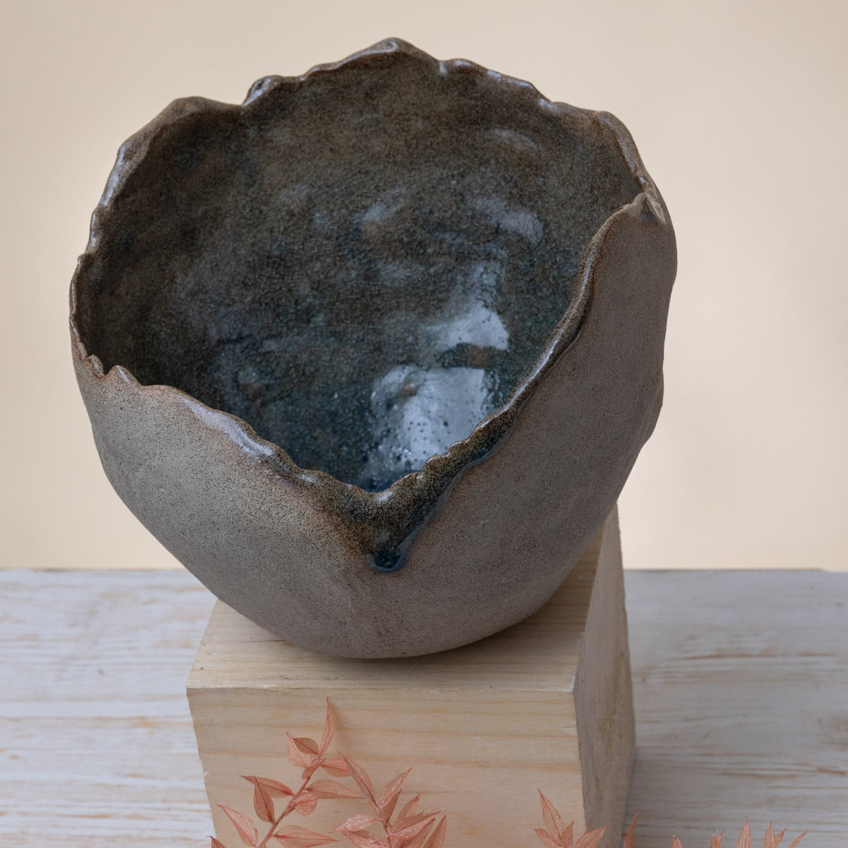 Vaso Scultura in Gres Artigianale – Grigio e Blu - AUTHENTICO CERAMICS